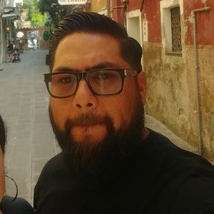 Meet your Posher, Daniel